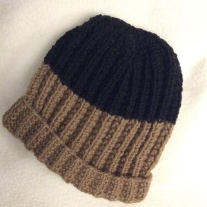 Brand new hand knit light brown/black cuff tuque